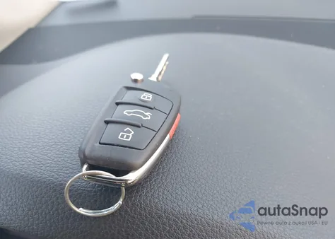 2014 Audi Q7 3.0T Premium z USA, uszkodzony, nr VIN WA1LGAFE0ED011527